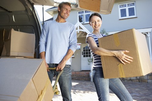 Quote and moving preparation for house movers in Camden
